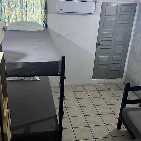 Nomadas Hostel 라파스 외부 사진